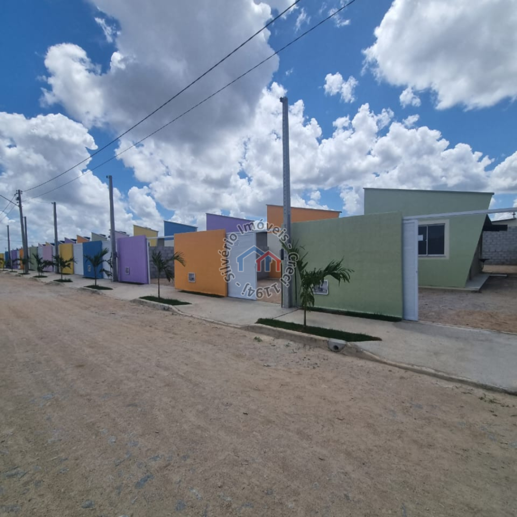 Casas com Possibilidade Zero entrada no bairro Gereraú.
